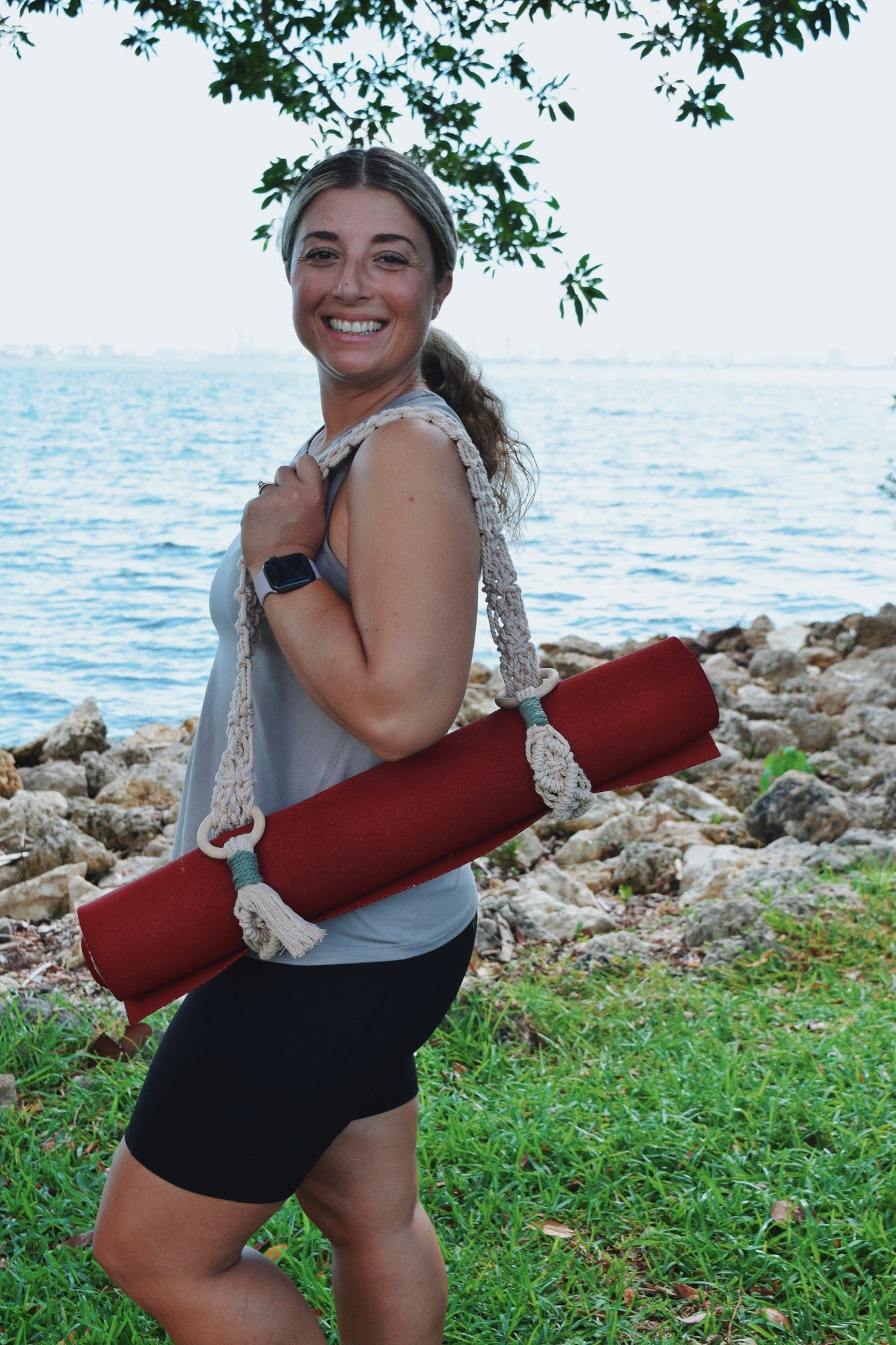 Macrame Yoga Strap DIY Tutorial with Chelsea Gardner – GANXXET