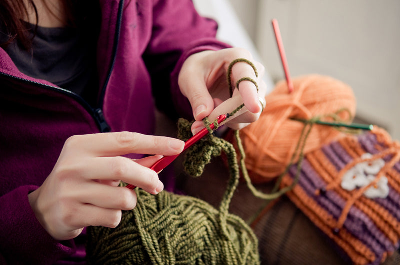 knitting vs. crochet