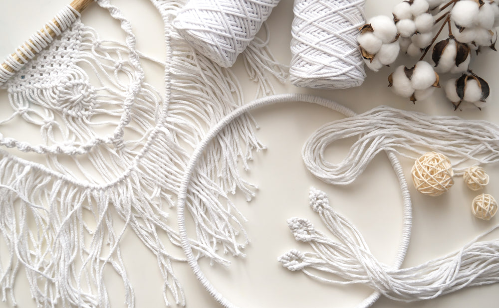 A Step-By-Step Guide To Making Macrame Dream Catchers