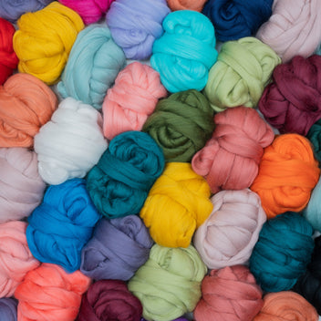 Merino Roving Wool For Macrame, Weavings, & Locker Hooking | GANXXET