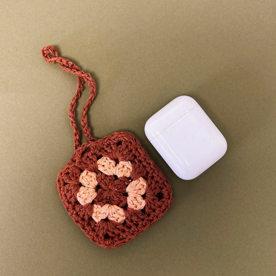 Crochet AirPods Case DIY Kit by Ganxxet x Mad4Macrame
