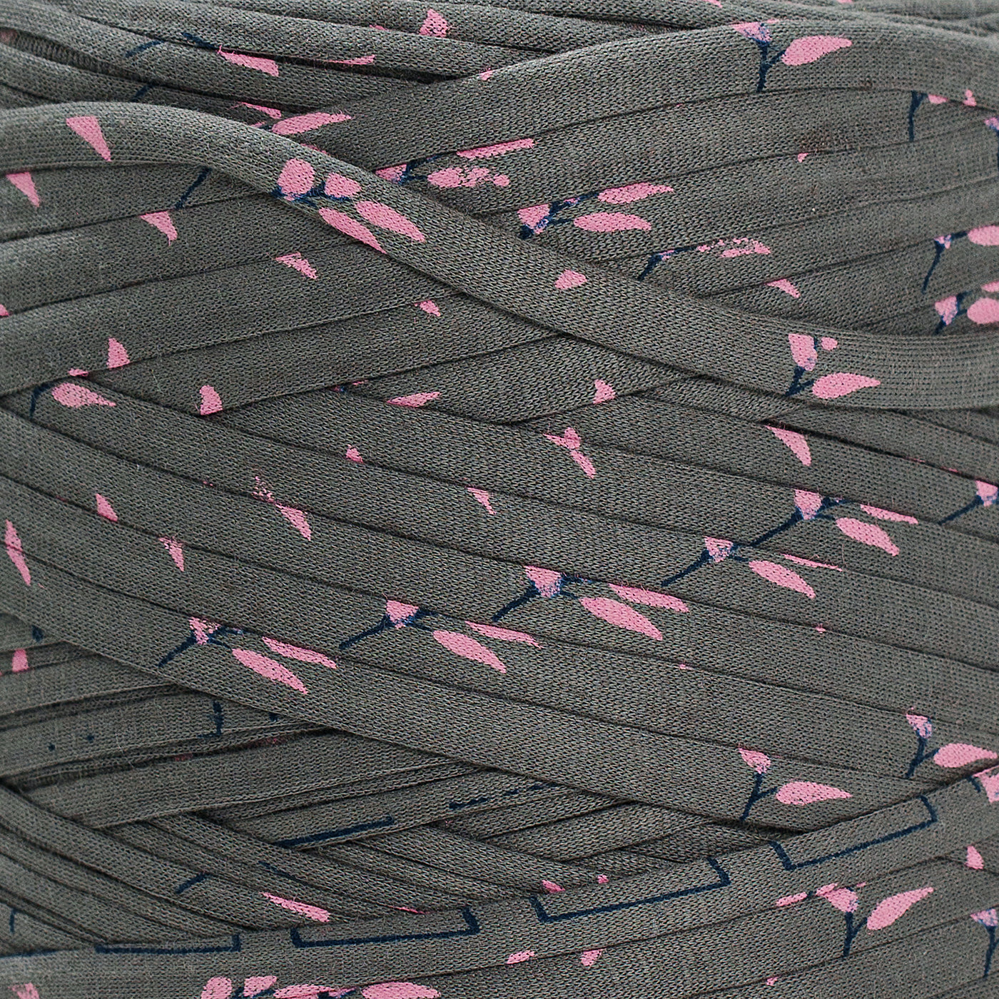 Printed Recycled T-Shirt Fabric Yarn - Graffiti Gray