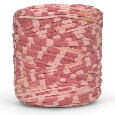 Printed Recycled T-Shirt Fabric Yarn - Strawberry Bliss