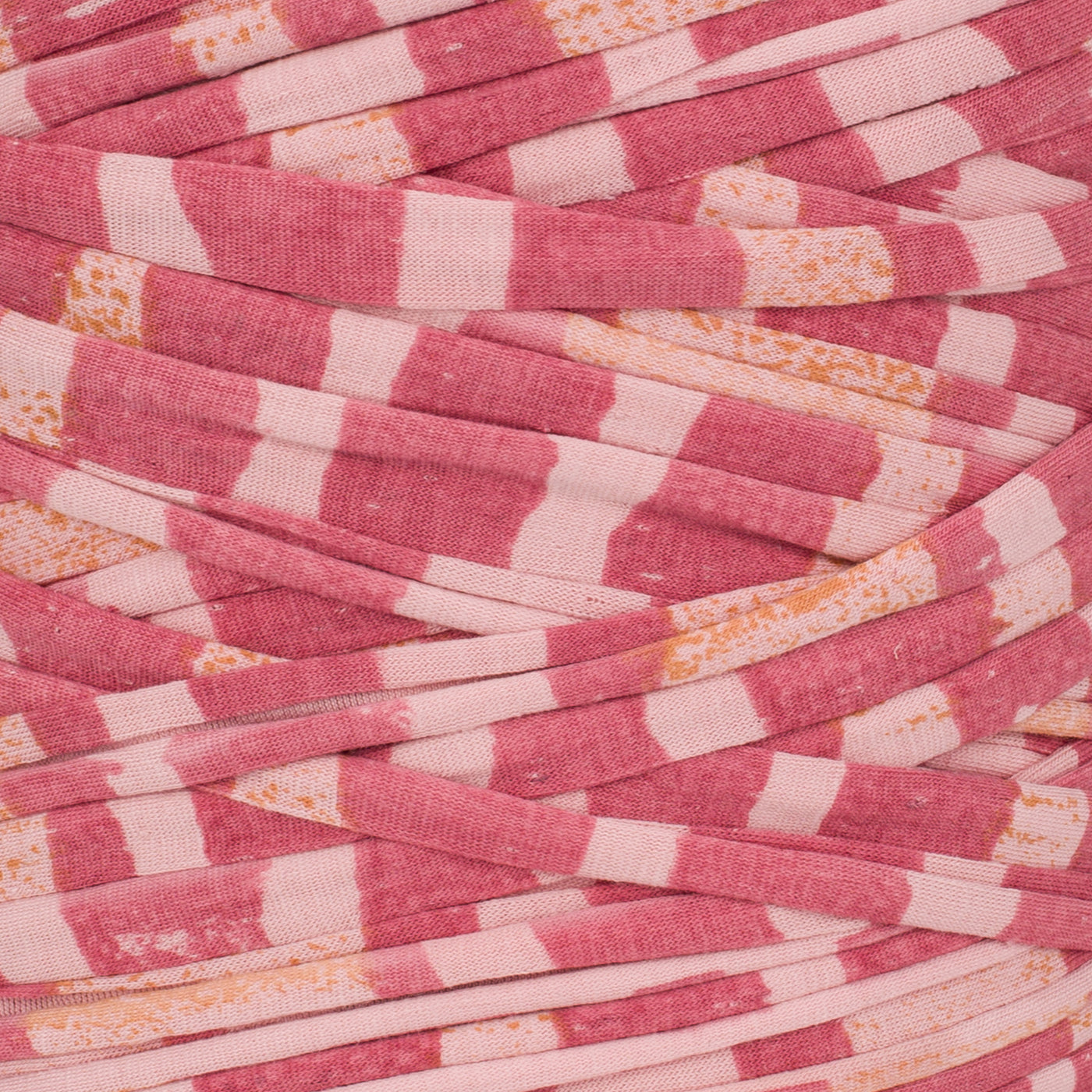 Printed Recycled T-Shirt Fabric Yarn - Strawberry Bliss