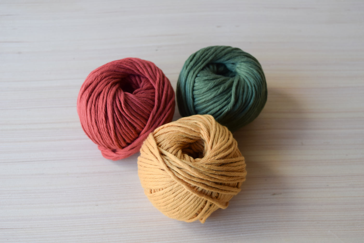 ORGANIC COTTON BALL 2MM - OCHER COLOR