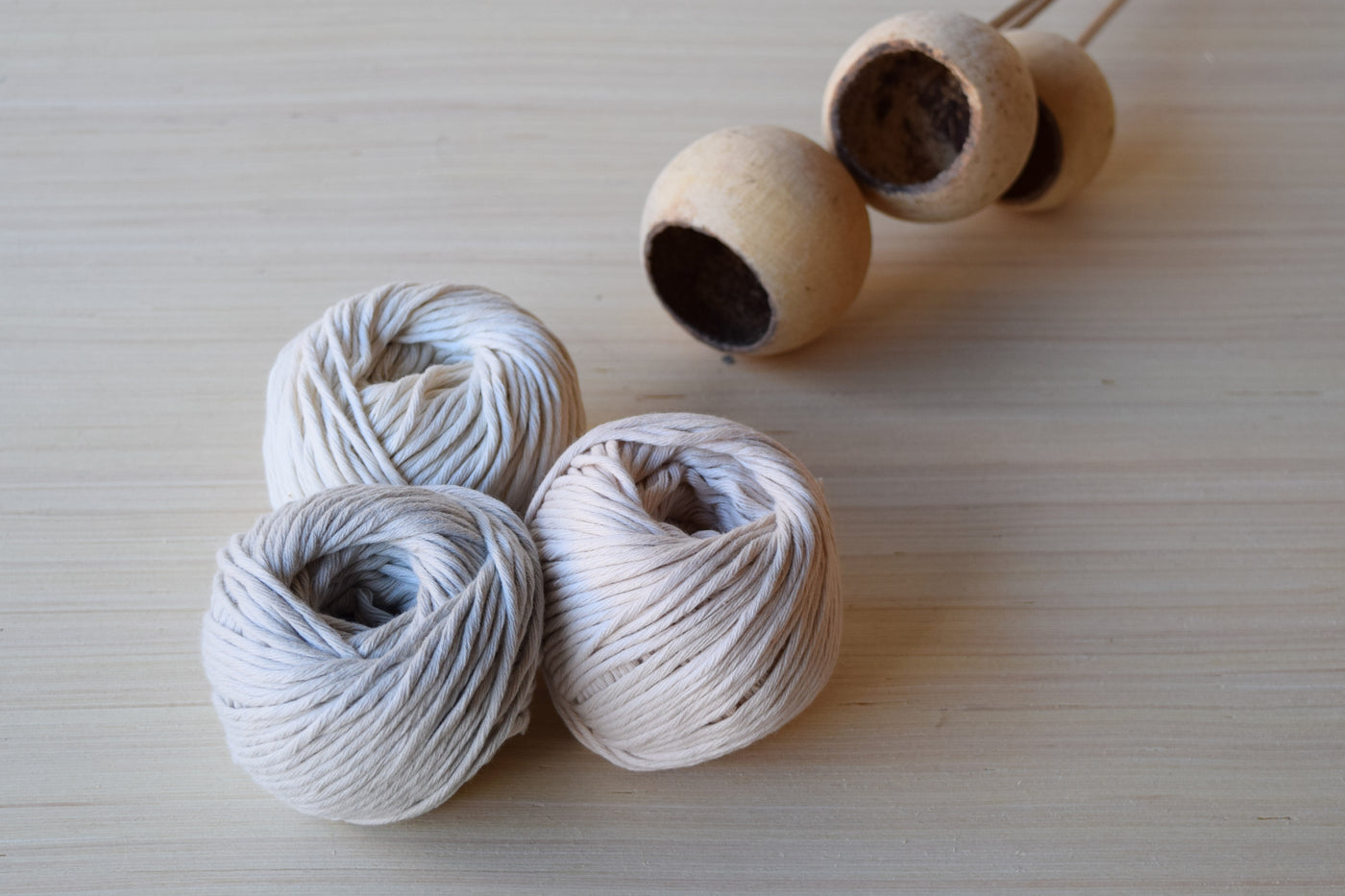 ORGANIC COTTON BALL 2MM - BEIGE COLOR