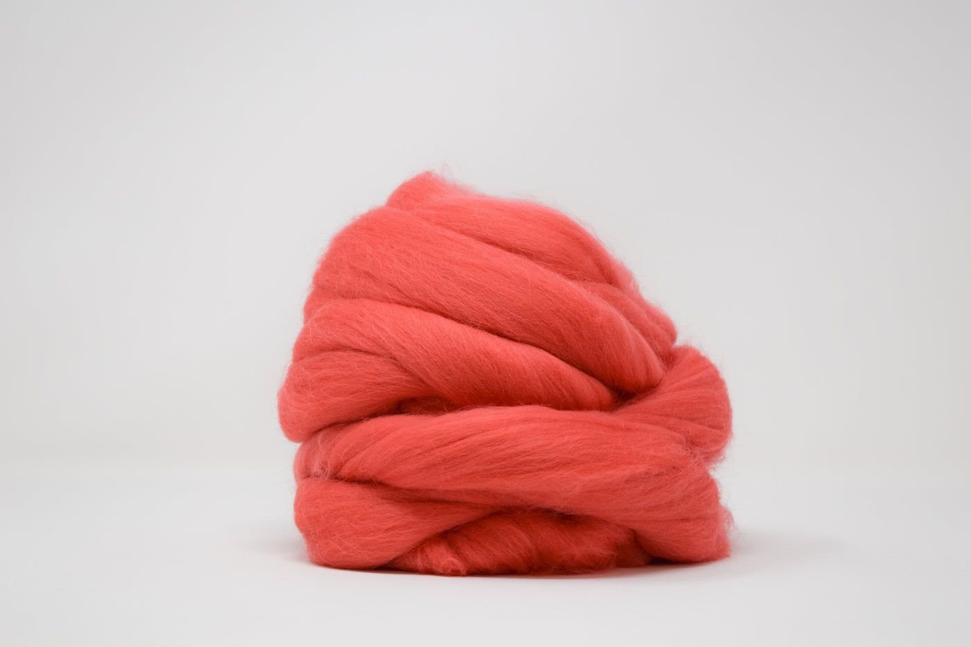 MERINO WOOL ROVING - CORAL