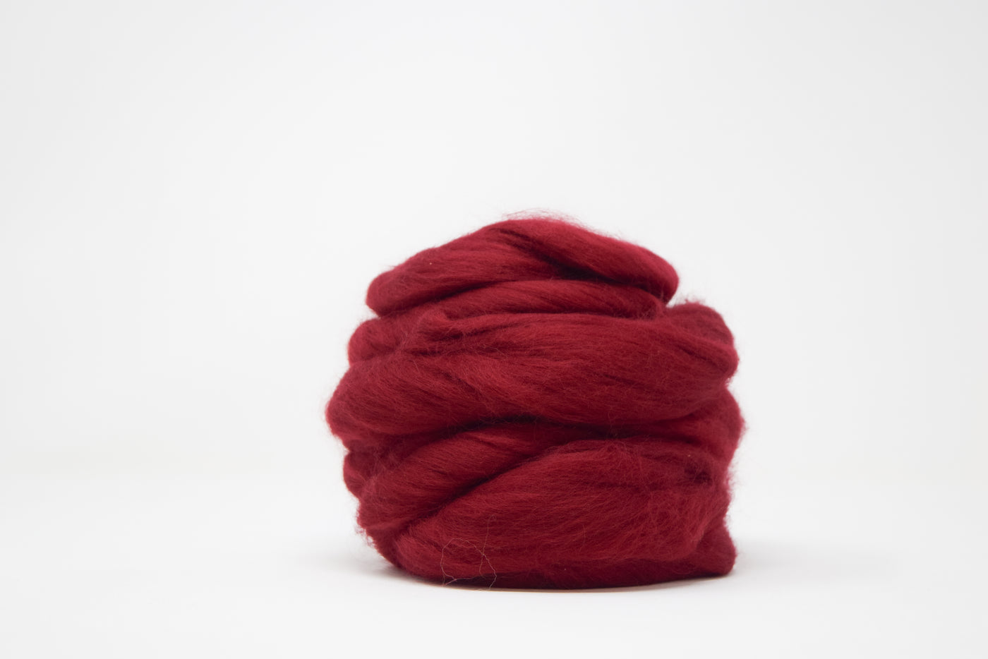 MERINO WOOL ROVING - GARNET