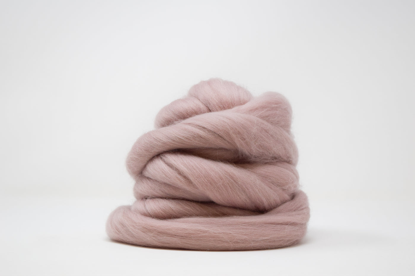 MERINO WOOL ROVING - MELLOW ROSE