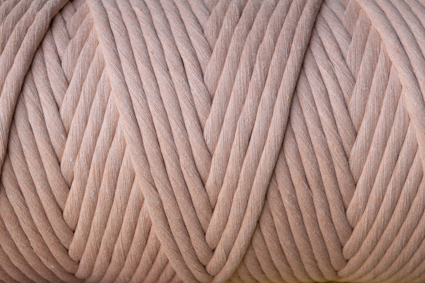 JUMBO SOFT COTTON CORD ZERO WASTE 8 MM - 1 SINGLE STRAND - DUSTY ROSE COLOR